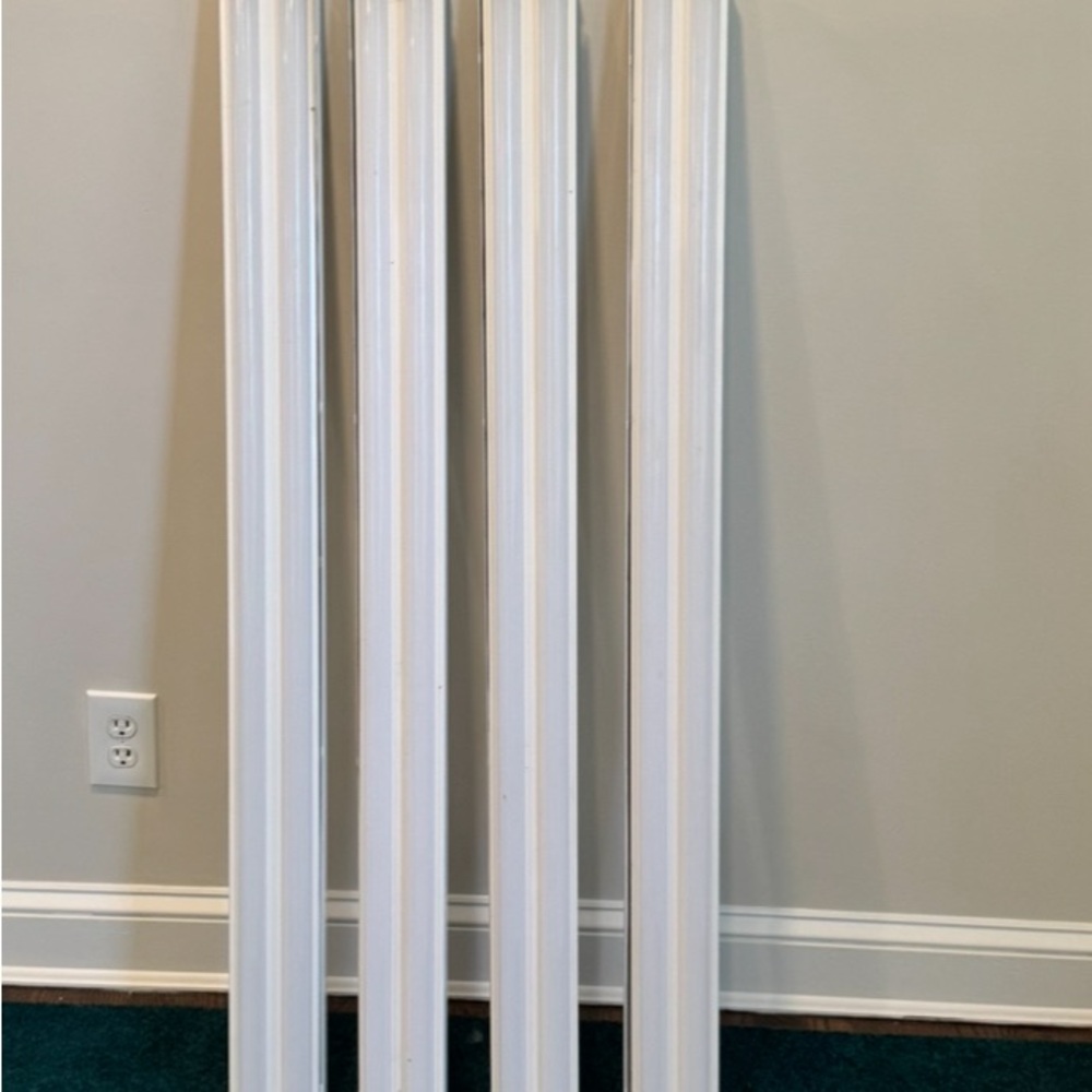 Fluorescent lights 4ft